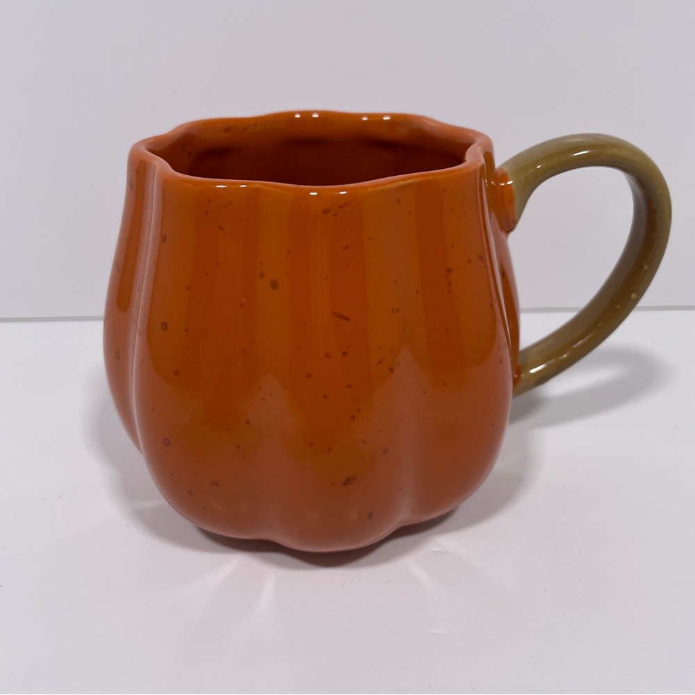 Pumpkin mug 10 Strawberry Street artisan collection halloween fall coffee cup
